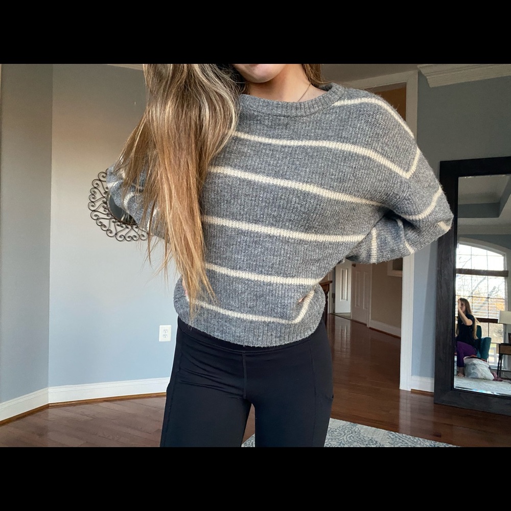 cute sweater - Picture 3 of 3